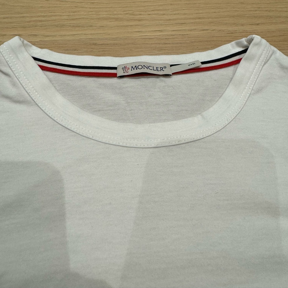 Men’s Monclair tshirt medium - Picture 3 of 8